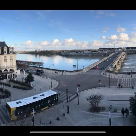 Les Mansardes Du Centre Ville ,Vue Loire Blois Esterno foto